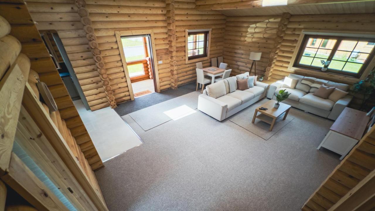 Aspen Lodge, Amazing New Log Cabin With Hot Tub - Sleeps 6 - Felmoor Park มอร์เพท ภายนอก รูปภาพ