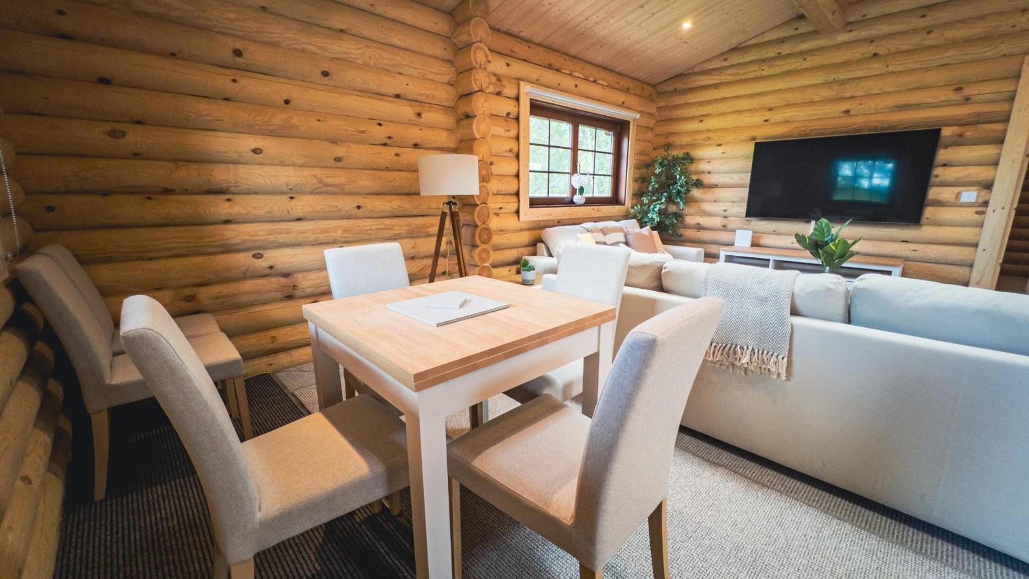 Aspen Lodge, Amazing New Log Cabin With Hot Tub - Sleeps 6 - Felmoor Park มอร์เพท ห้อง รูปภาพ